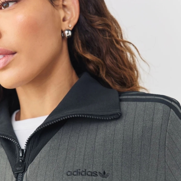 Adidas Tailored Track Womens Jacket Shadow Olive Size Small - Picture 4 of 9